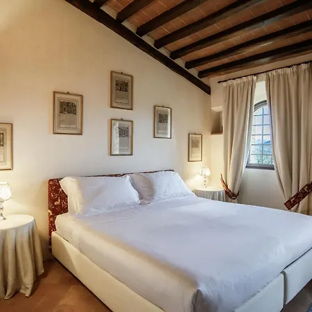 Castello Di Montemasso Farmház *